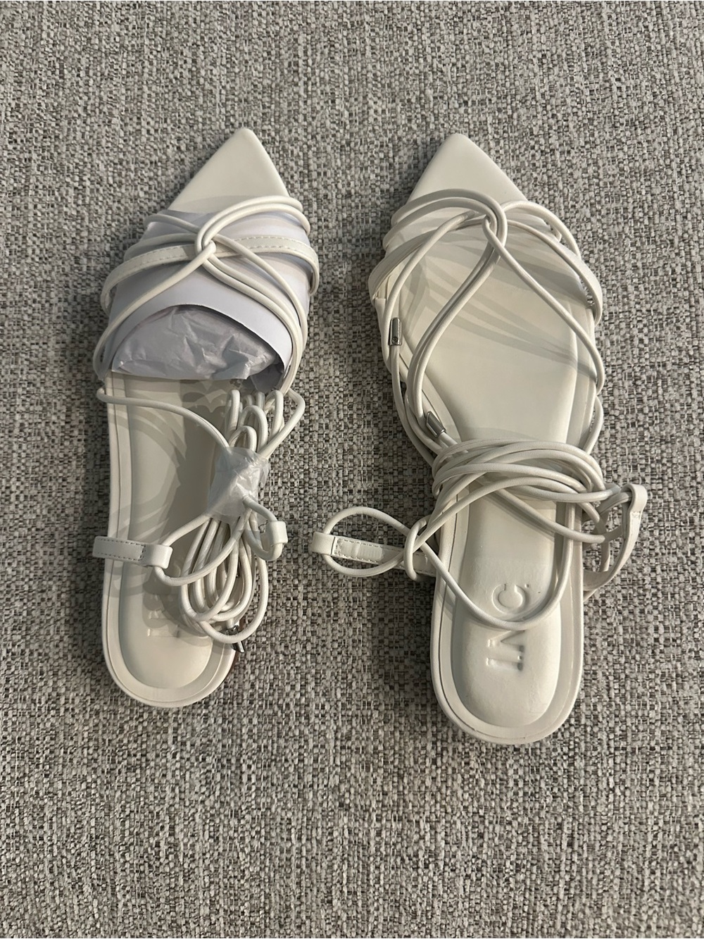 New I.NC. Women’s White Strappy Lace-Up Flat Sandals MSRP $69.00